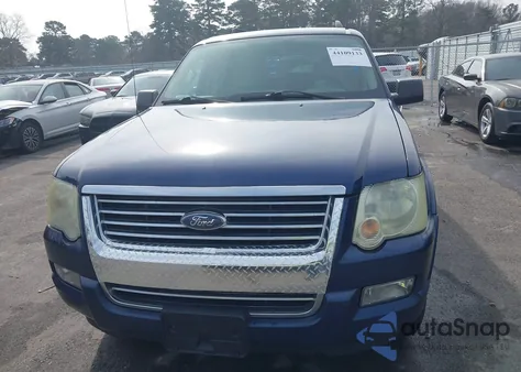 2008 Ford Explorer Xlt z USA, uszkodzony, nr VIN 1FMEU63E68UB09129